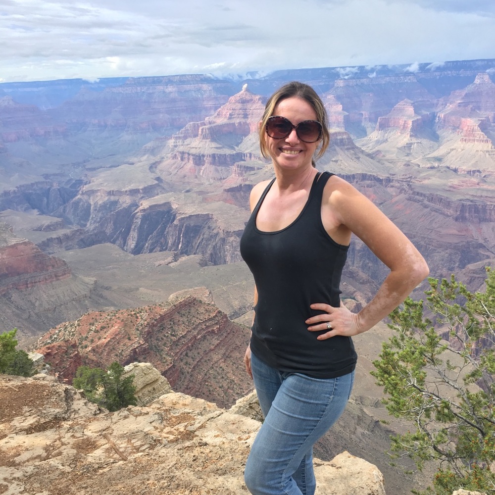 Meet your Posher, Ester